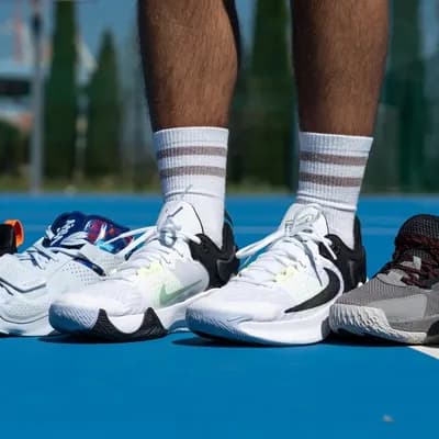 Yonex